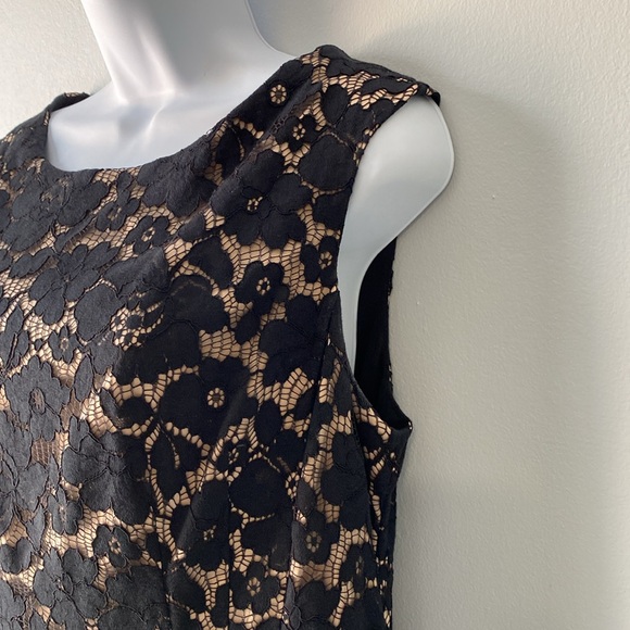 Vince Camuto Black Lace Overlay Sleeveless Sheath dress size 12 - Picture 6 of 14